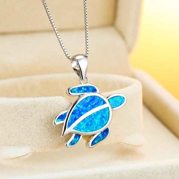 Collar Europeo Y Americano De Tortuga ÚNica Linda De Cuerpo Entero Azul Estilo Pareja Temperamento Cadena ClavíCula Beige-image