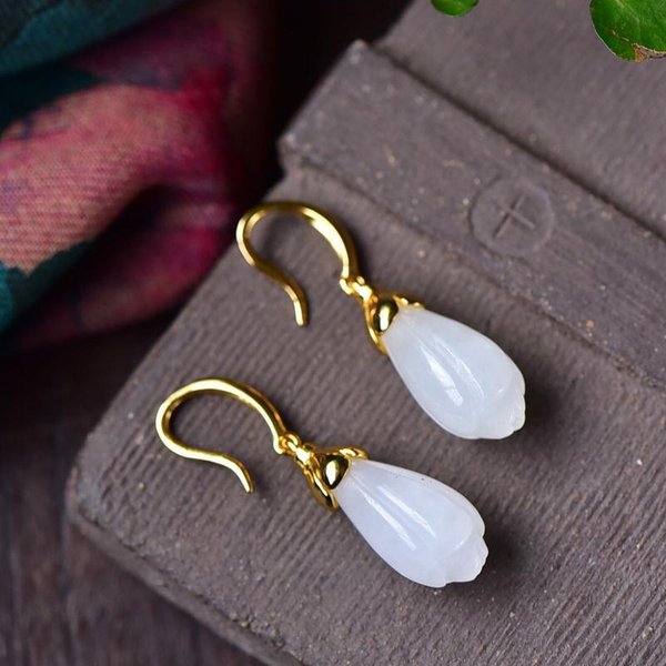 DiseñAdor Original Nuevo Jade Natural Hetian Planta De Magnolia Exquisitos Pendientes Estilo Chino Elegantes JoyeríA Para Damas Black-image