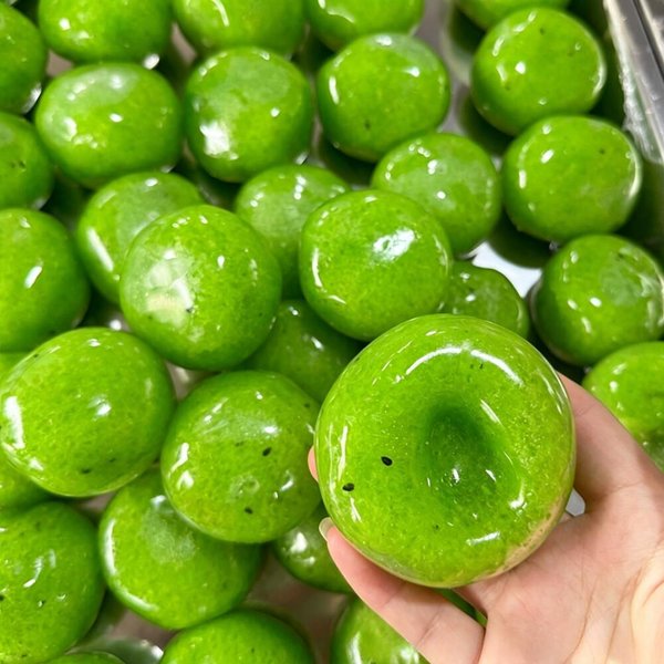 Kiwi Arbuz Slush PiłKa Do śCiskania Squishy Fidget Toy ChrupiąCy DźWięK RęCznie Robiona PiłKa Squishy Realistyczna Symulacja Zabawka Do Odstresowania-image