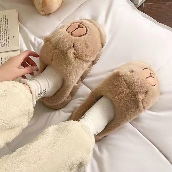 MięKkie CiepłE Kapcie Kapibara Casualowe Urocze ZwierzęCe Futrzane Kapcie Kapibara Pluszowe Urocze Zimowe Puszyste Kapcie Kapibara Domowe 40-41 Beige-image