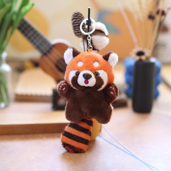 Juguete De Peluche Panda Rojo De Dibujos Animados Colgante MuñEca PequeñA De Mapache MuñEca Parque Infantil Mapache Relleno DecoracióN De Mochila Regalos Encanto De Bolsa Brown-image