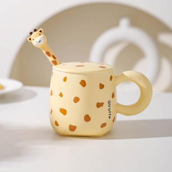 Taza De CeráMica Creativa Linda Con Tapa Cuchara Taza De Agua Para NiñOs Taza De Pareja Taza De Leche Café Para NiñAs 301-400Ml-image