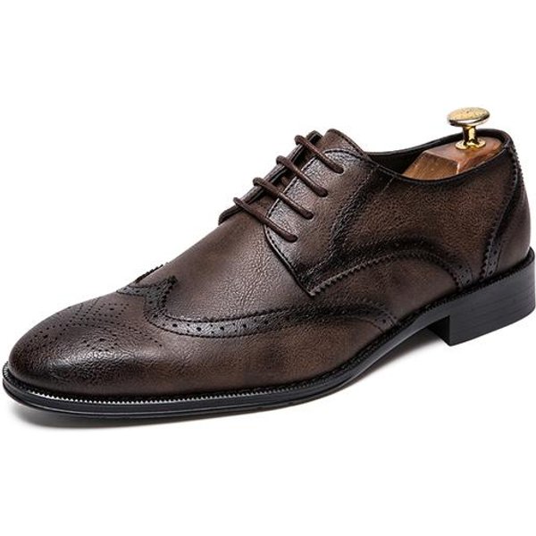 Zapatos De Vestir De Moda Estilo BritáNico Para Hombre Zapatos Planos Retro Punta Afilada Con Cordones Zapatos Oxford Para Hombre Zapatos Brogue Tallados Zapatos De Club Nocturno 42 MarróN-image