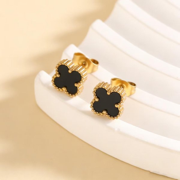 MałE Kolczyki Sztyfty Czterolistna Koniczyna 9 Mm, Stal Tytanowa 18K ZłOta, Odporne Na Przebarwienia Masa PerłOwa, Damska BiżUteria Fashion. Gold Beige-image