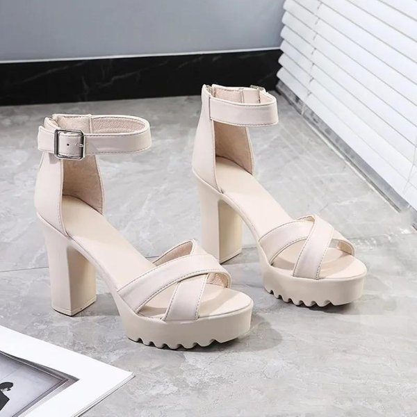 Kobiety Rybie Usta Platformy Wysokie Obcasy Kliny Klamra Nachylenie SandałY Damskie Buty Kobieta Platformy Wysokie Obcasy SandałY Wysokie Obcasy 35-image