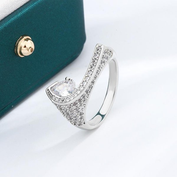 Anillo De Diamantes Estilo Europeo Y Americano JoyeríA Hecha A Mano Con LíNeas Prominentes No. 10-image