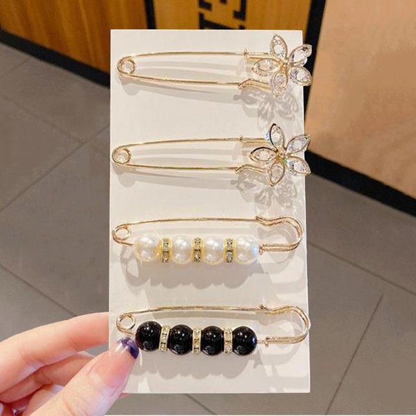 Zestaw Broszek Modne PerłY Broszki Z KryształKami Dla Kobiet Ubrania Pin Na Klapę Sweter SpóDnica Broszki Pins Metalowe Akcesoria DIY White-image