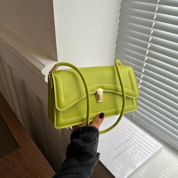 Bolso De Hombro Color Caramelo De Moda Bolso Casual De Gran Capacidad Para La Axila Nuevo Bolso Cuadrado PequeñO De Mano Simple Y De Moda Para Verano-image