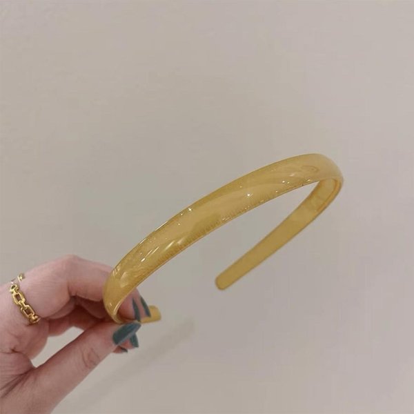 Plastikowa PółPrzezroczysta Opaska Do WłOsóW Na GłOwę Sportowa Opaska Dla Kobiet Opaska Do WłOsóW AntypośLizgowe ZąBkowane Opaski Do WłOsóW Nakrycia GłOwy Akcesoria Do WłOsóW żółTy-image