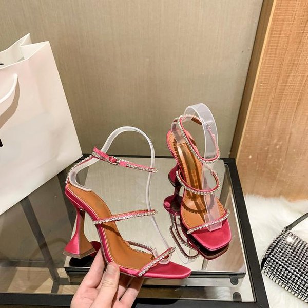 Sandalias Para Mujer Con Una Tira Nuevas Moda De Hada Combinan Con Todo Punta Cuadrada PedreríA Punta Abierta Tacones Altos Zapatos De Mujer 34-image