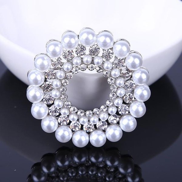 Broche De Seda Con Cuatro CíRculos De Diamantes De ImitacióN Y Perlas Simples Y Exquisitos De Alta Gama Con BotóN Para Bufanda, Accesorios De Vestir Gray-image