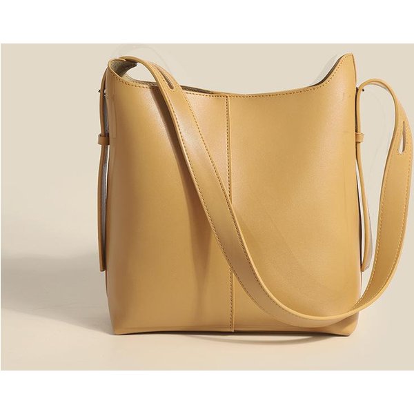 Verano Nuevo Bolso Commuter Para Mujer VersióN Coreana Simple Y FáCil De Combinar Bolso Bucket De Un Hombro Gran Capacidad Bolso Tote Cruzado De Moda Beige-image