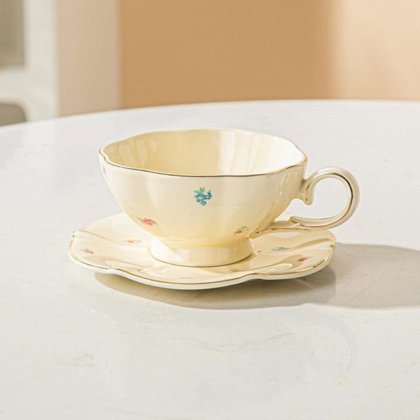 Najnowszy Francuski Vintage Ceramiczny Zestaw FiliżAnka Do Kawy I Spodek Z Kwiatowym Wzorem FiliżAnka Do PopołUdniowej Herbaty Z WyżSzej PółKi FiliżAnka Do Herbaty W Stylu Wiejskim 260-image