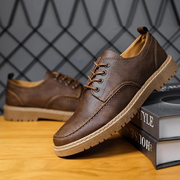 Zapatos De Cuero De Punta Redonda A La Moda Zapatos De Vestir De Negocios Zapatos Casuales Hechos A Mano Calzado Con Cordones Para Hombre Plataforma Slip-On Mocasines Para Hombre 44 MarróN-image