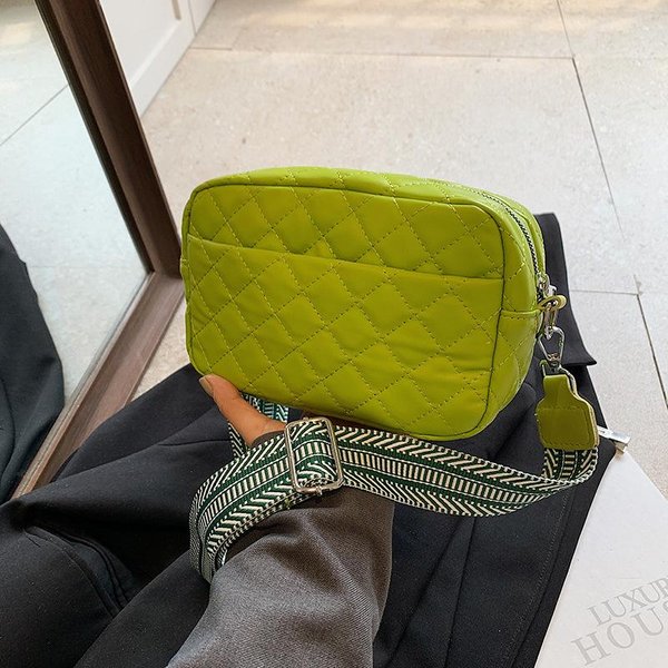 Nuevo Bolso Cruzado Texturizado De Nicho Para Mujer Bolso Almohada Diamante Simple Moda Trendy Retro Un Hombro Bolso Cuadrado PequeñO-image