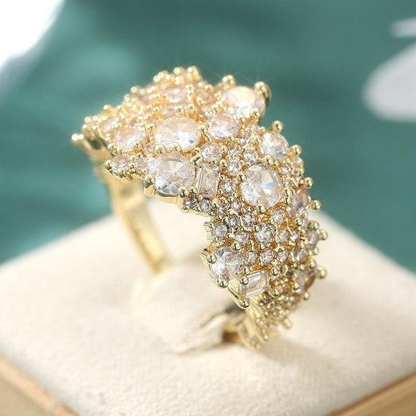 Anillo Blanco Brillante Con Circonita CúBica Incrustada Para Mujer Tendencia Color Dorado GeometríA Uso Diario JoyeríA De Fiesta Regalo De Aniversario 6-image