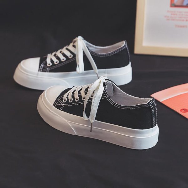 VersióN Coreana De Los Zapatos De Lona De Suela Gruesa De CañA Baja Dedos Gordos Zapatos De Pan Zapatos Blancos PequeñOs Zapatos Aumentar Tendencia Ins Japonesa Estudiantes 40 Negro-image