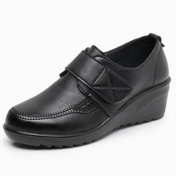 2026 Primavera OtoñO Nuevos Zapatos De Mujer Individuales Mocasines CuñAs Suela Blanda CóModos Talla Grande Zapatos De TacóN Medio De Cuero Para Madre 37-image