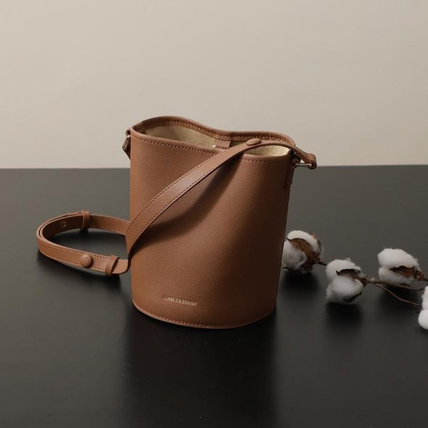 Bolso Cubo Nuevo Bolso Cruzado Para Mujer VersáTil Cuero Gama Alta Mini Bolso De Hombro Bolso De Axila-image