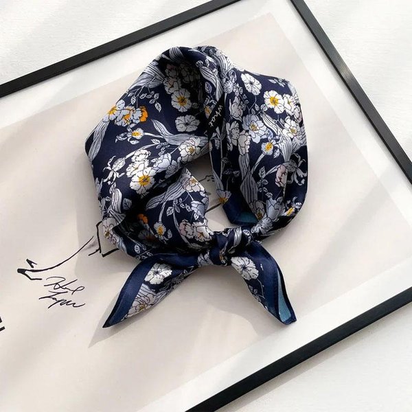 Nowy Szalik Damski Z Satyny Prawdziwego Jedwabiu Kwiatowy WzóR Foulard Femme Kwadratowe Szaliki Bandana Szal Prezent Dla Damy HidżAb Real Silk 53X53Cm Gray-image
