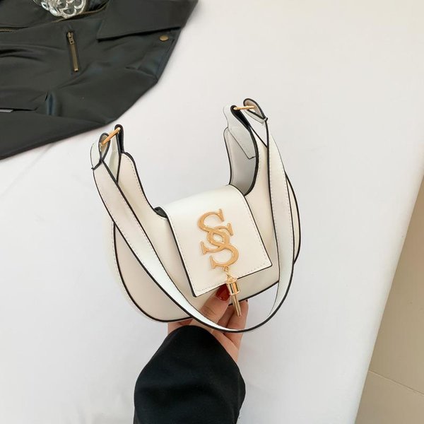 Bolso Cruzado Personalizado Para Mujer Estilo Primavera Nuevo Casual Coreano Bolso Luna Nueva Moda Cadena Bolso De Hombro Simple Bolso Para Mujer Beige-image