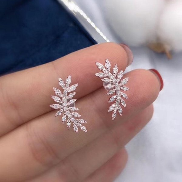 Huitan Nuevos Pendientes De Hoja De Moda Color Piedra CZ Blanca Completa Pendientes Statement Para Mujeres Fiesta Uso Diario JoyeríA EnvíO Directo-image