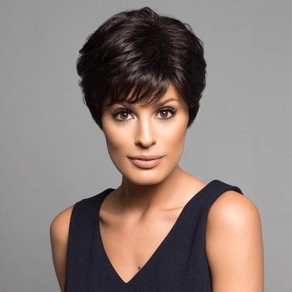 Damska KróTka Puszysta Peruka Z Grzywką Na Bok Naturalny WygląD Elegancka Lekko Falowana Syntetyczna Doczepka Czarny-image
