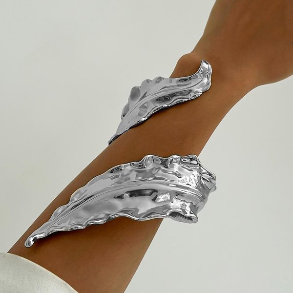 GeometríA Exagerada De Hojas MetáLicas Pulsera Abierta Ajustable Para Mujeres Hombres Street Hip Hop Punk JoyeríA Accesorio De Fiesta Beige-image