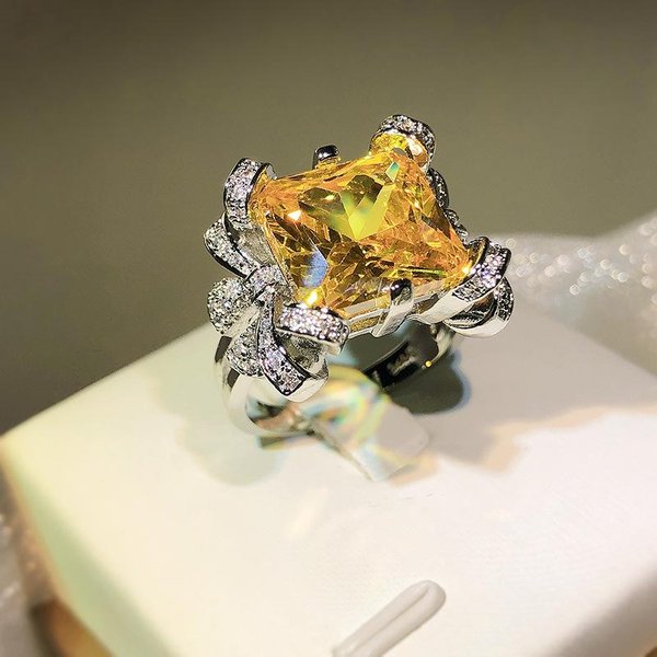 Anillo Abierto De Diamante Amarillo De Lujo Ligero, Corte Flor De Hielo Cuadrado Princesa, Diamante De Alto Carbono Adjustable Opening-image
