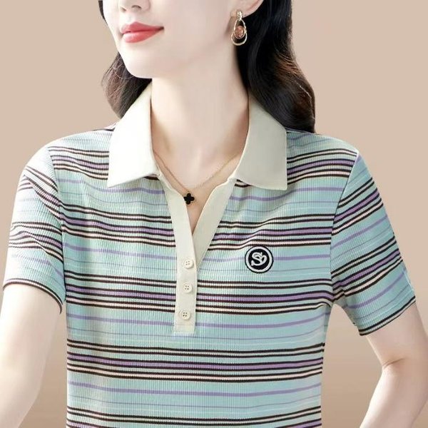 Camiseta De Manga Corta Para Mamá Verano Nuevo Top Casual Moda Para Mujeres De Mediana Edad Reductor De Edad Adelgazante Camiseta BáSica Para Mujer 5XL Gray-image