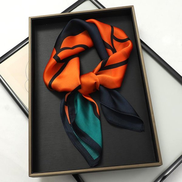 Nueva Moda 70X70Cm Bufanda Estampada Para Mujer Pashmina Bufanda De Seda Chal Cuadrado Diadema Decorativa Para Cabeza Cuello DiseñO De Lujo Bandana 70X70Cm Red-image