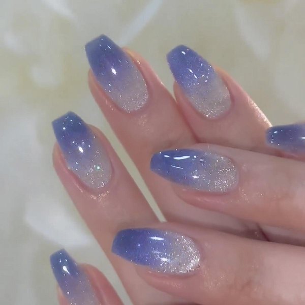 24 Piezas UñAs Postizas Francesas Sencillas Con DiseñO Blanco Degradado UñAs Postizas Cuadradas Cortas Manicura Terminada Lista Para Usar UñAs De PresióN-image