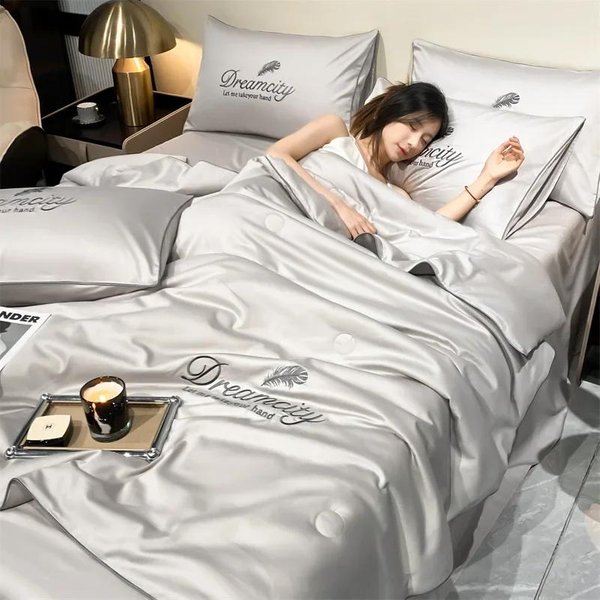 EdredóN Ligero De Lujo Lavado De Verano Fresco, EdredóN De Seda Helada Con Aire Acondicionado, Manta Fina Individual O Doble, Ropa De Cama TamañO Queen 150X200Cm 1Pcs Set-image
