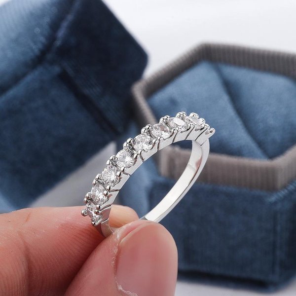Anillo De Boda De Diamante De Oro De 18 Quilates Europeo Y Americano Conjunto De Anillos De Boda Con Diamantes Incrustados Sencillo Para Mujer No. 10-image