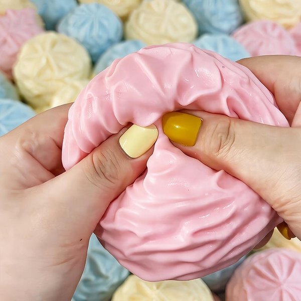 Kreatywny Kremowy Squishy Fidget Toys Domowe MięKkie ChrupiąCy DźWięK ŚCiskanie PiłEczka Antystresowa Zabawki Asmr Sensoryczna Zabawka Antystresowa Dla DorosłYch-image