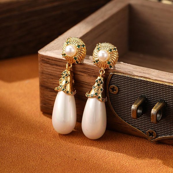 Joyas Pendientes Vintage Nuevos Perla Franceses GeoméTricos Exquisitos Estilo Palacio Pendientes De Borlas JoyeríA De Lujo Ligero Para Mujer Brown-image