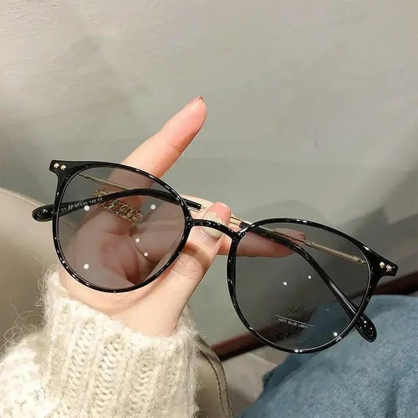 Damskie Okulary Minusowe Przeciw Niebieskiemu ŚWiatłU Inteligentne Fotochromowe Okulary Do KróTkowzrocznośCi ZmieniająCe Kolor Na ZewnąTrz Okulary PrzeciwsłOneczne Moc 0 Do -6.0 -1.5-image