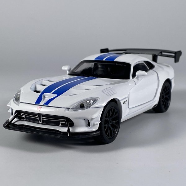 1:32 Dodge Viper Acr Srt Model Samochodu Sportowego Ze Stopu Metal Diecast Pojazdy WyśCigowe Model Samochodu Symulacja DźWięKu I ŚWiatłA Zabawka Dla Dzieci Prezent-image