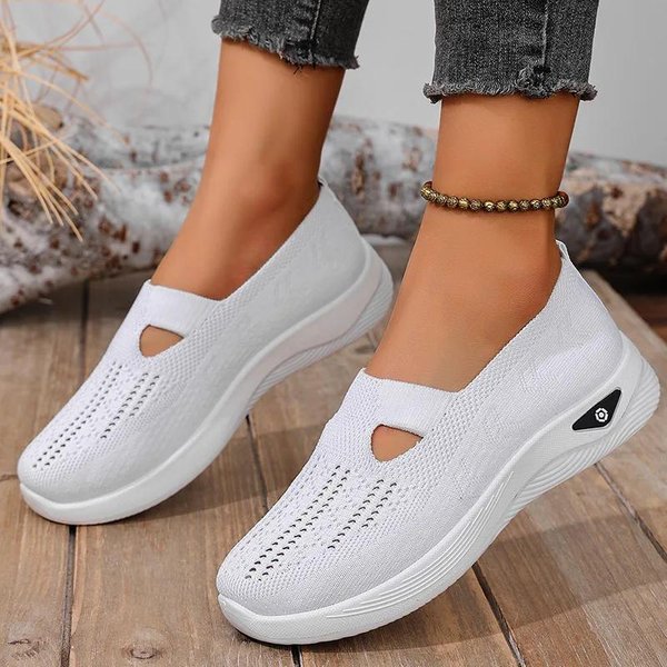 Moda 2025Damskie Sneakersy OddychająCe Wsuwane Buty Do Chodzenia Siateczkowe Niskie Damskie Buty Wulkanizowane MięKka Podeszwa Lekkie Damskie Buty 43-image