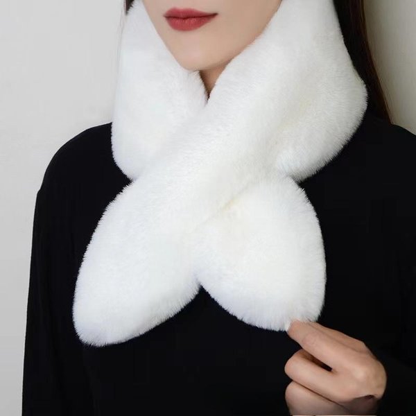 Lindo Bufanda Cruzada De Color SóLido Felpa De Piel SintéTica De Conejo Espesar Bufanda De Cuello Chal NiñAs Invierno CáLido Espesar Chal Cuello Cruzado Bufanda White-image