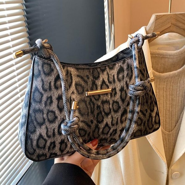 Bolso Nicho Para Mujer Nueva Moda VersáTil Bolso De Axila Para Mujer Ins Retro VersáTil Bolso De Hombro Para Mujer Black-image