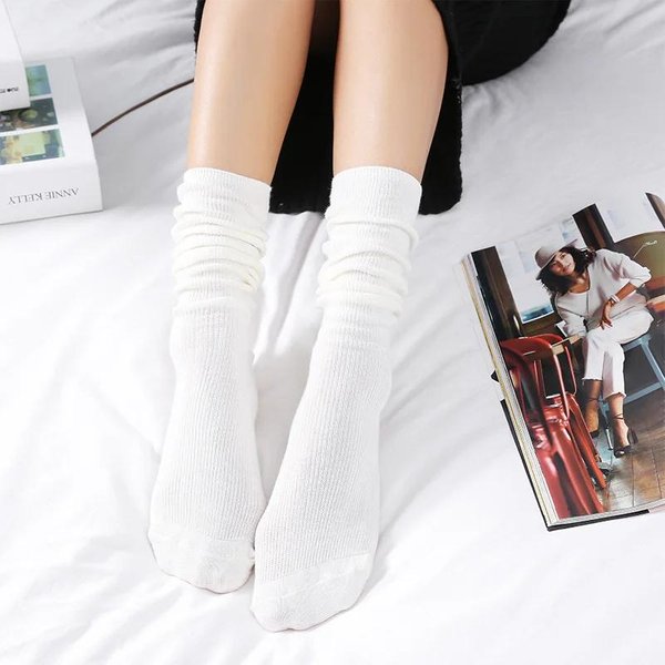 Calcetines Estilo JaponéS AlgodóN Chicas De Secundaria Altos Color SóLido Sueltos Largos Calcetines Tejido De AlgodóN Negro Blanco Café Calcetines De Mujer EUR 34-39 White-image