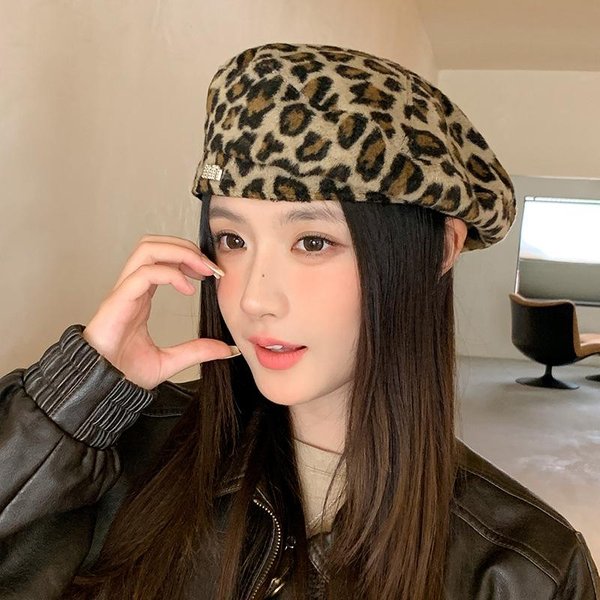 AmerykańSka GorąCa Dziewczyna SłOdki I Cool Beret W Panterkę Jesień I Zima Moda Wszechstronny Literacki Retro Kapelusz Malarza Spersonalizowany Casualowy Kapelusz Average Size Beige-image