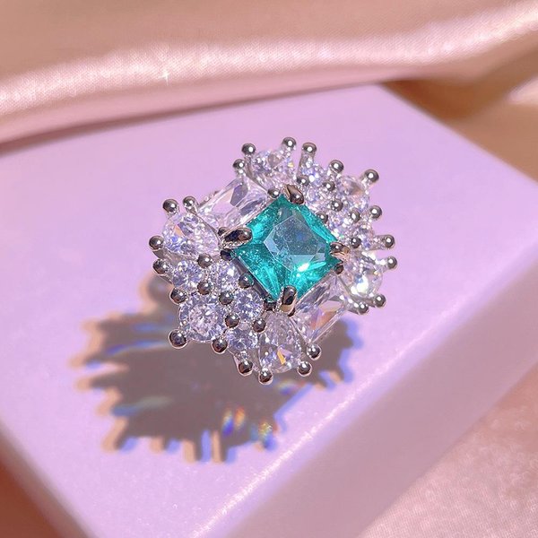 Exquisito Juego De Joyas Corona ParaíPa Pendientes Cuadrados De Tuerca Anillo De Circonita De Flor Para Mujer Juego De Tres Piezas Fiesta Boda Regalo De CumpleañOs Resizable&45Cm Gray-image