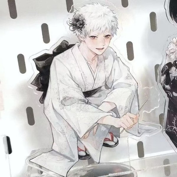 Lato Hikaru Zmarł Yoshiki Tsujinaka Figurka Akrylowe Stojaki Anime Dekoracja Biurka Ozdoba Rekwizyty Prezenty Dla Pary BiałY-image