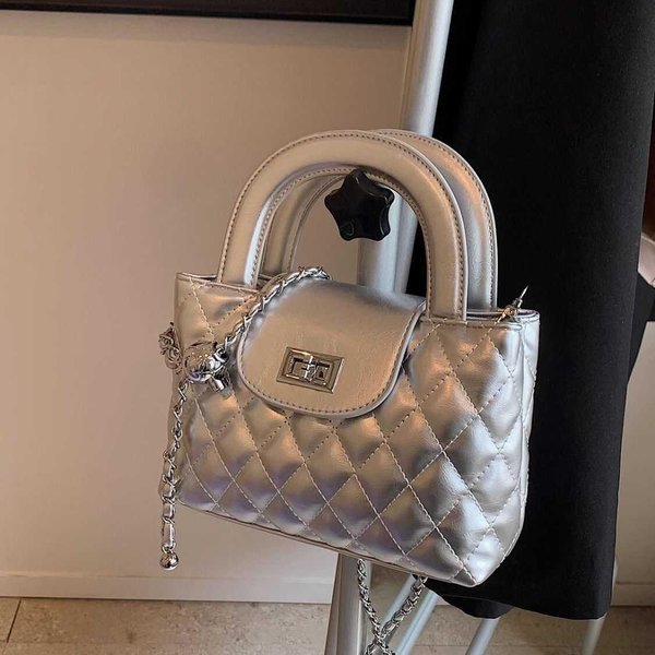 Bolso Plateado De Nicho Con Hilo Bordado De Cuadros Diamante Bolso Bandolera De Cadena De Moda Para Mujer Bolso De Mano PequeñO De Verano Gray-image