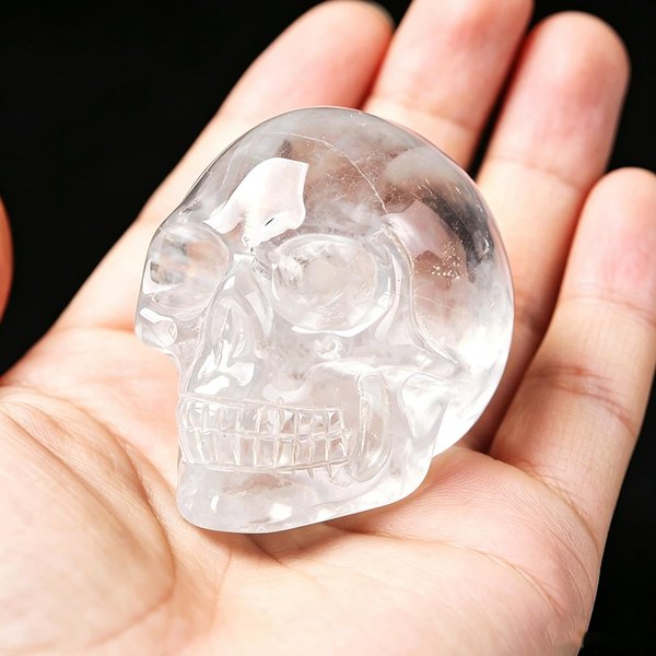 Figurka Czaszki Z Naturalnego KryształU 2 Cale RęCznie RzeźBiona Statua Czaszki Z Kamienia Szlachetnego Ametyst Dekoracja Domowego Biurka Ornament Prezent Na Halloween-image