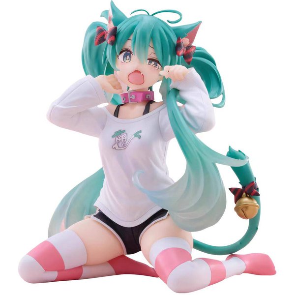 Anime Hatsune Miku 19CM PequeñO Diablo Mapache Figura De AccióN Modelo Juguetes Figura De AccióN Linda Set De PVC Adorno De Escritorio Regalos-image