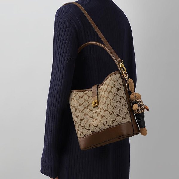 Nowa Jesienno-Zimowa Torba Wiadro Torba Crossbody Mama Wszechstronna Lekka Luksusowa Torebka Na Ramię Gray-image