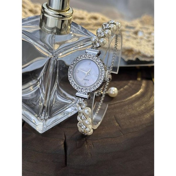 Reloj Ovalado De Moda Para Mujer, Pulsera De Temperamento, Reloj De Cuarzo, Una Pieza Black-image